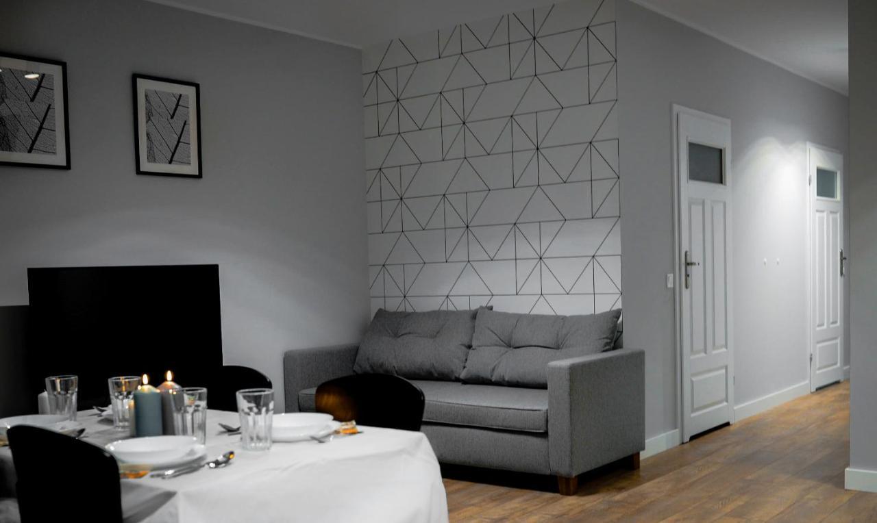 Crystal Guesthouse Warschau Buitenkant foto